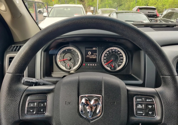 Dodge RAM cena 94500 przebieg: 144000, rok produkcji 2016 z Ostrołęka małe 407